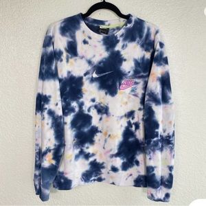 Nike Sweatshirt Mens MTie Dye Terry Sweater Center Swoosh Sportswear Club